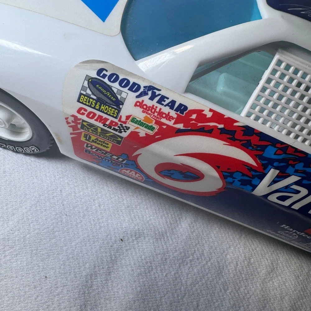 Vintage Mark Martin 6 Valvoline NASCAR Toy Car American Plastic‎ Toys 14.5 inch